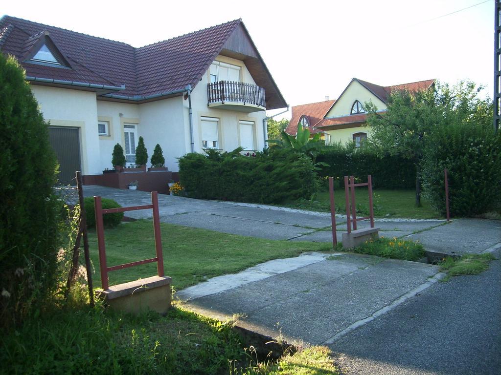 Porat House Apartment Zalakaros Luaran gambar